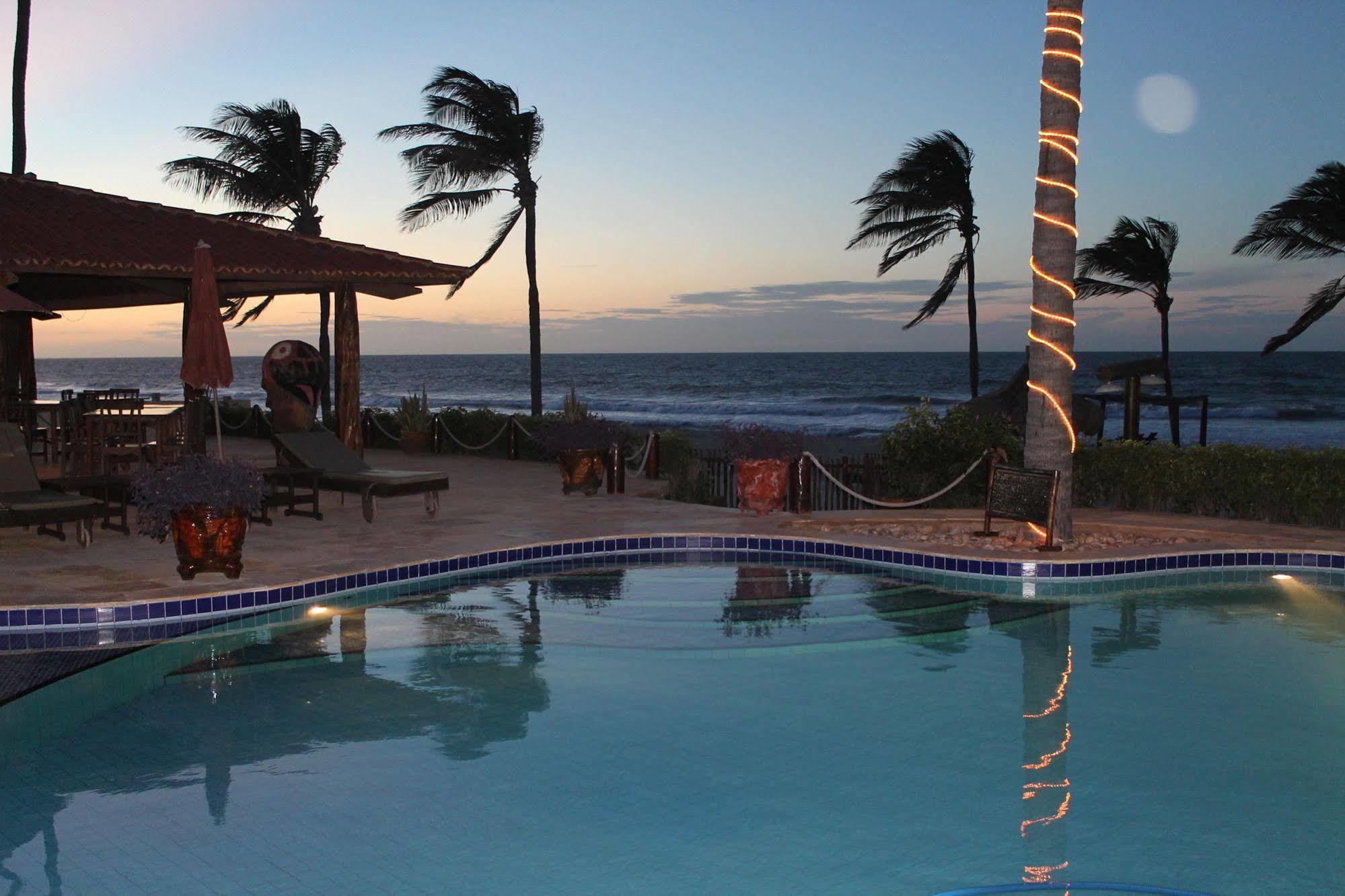Hotel Rede Beach Trairi Exterior photo